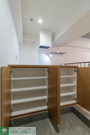 LA REINA ICHIGAYA KAGACHOの物件内観写真